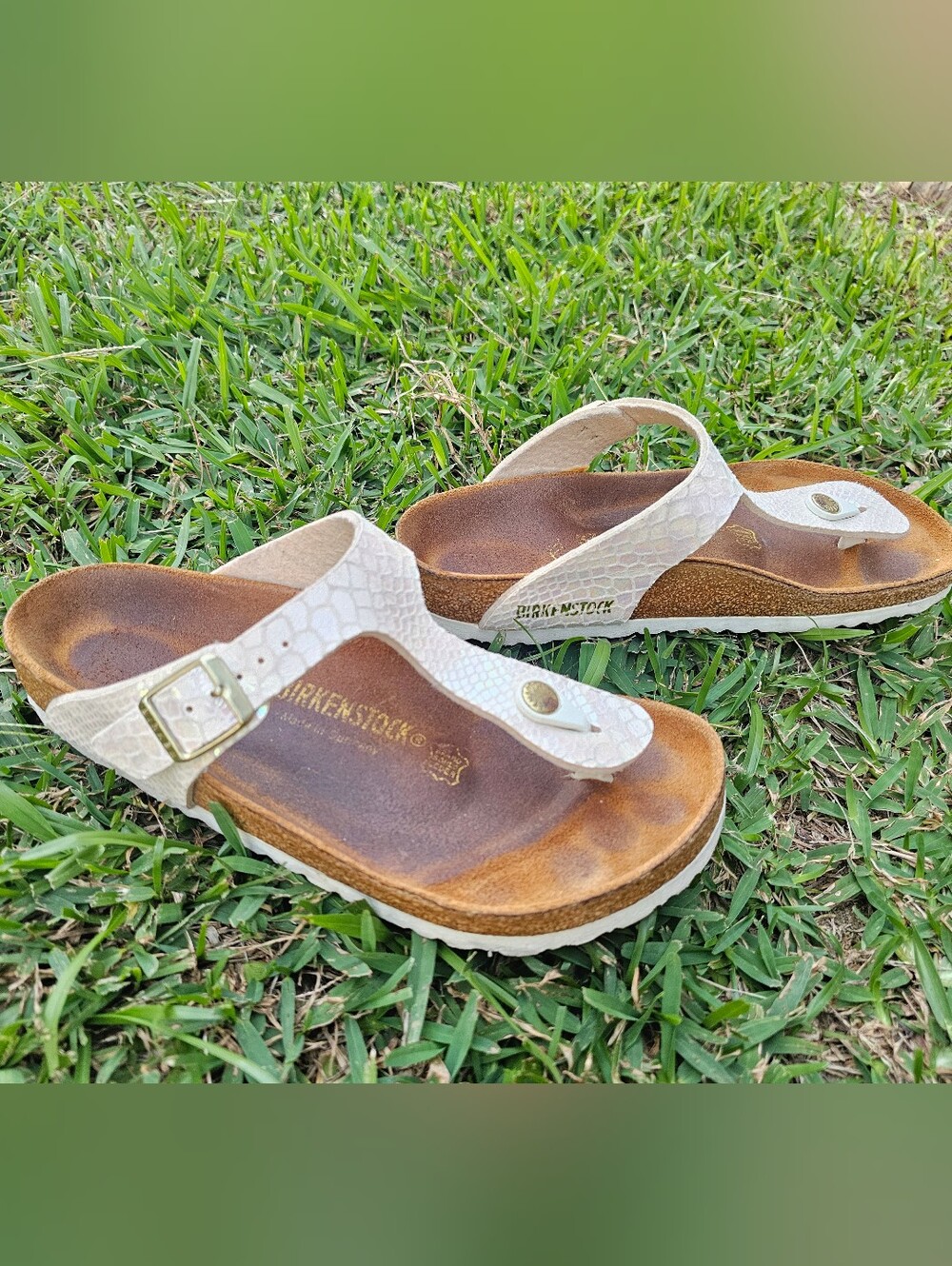 Birkenstock White Snake-Texture Gizeh Thong Sandals Size 37